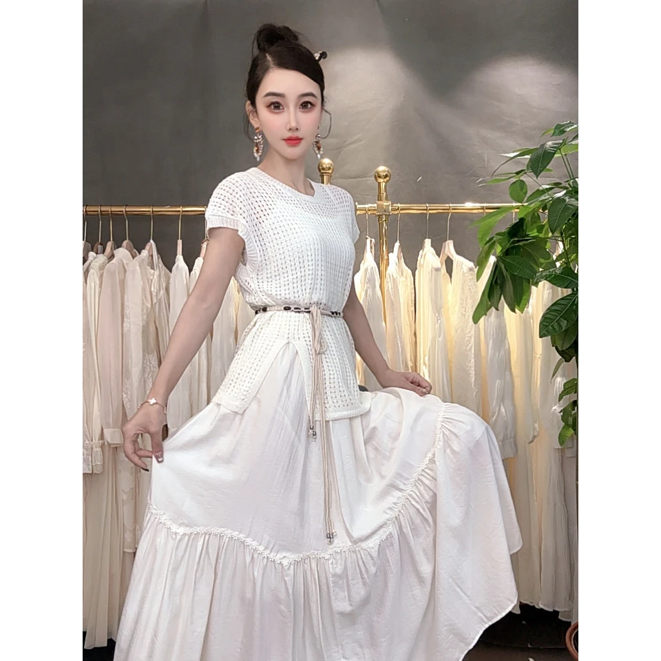 【郑二哥专属】季新款圆领镂空上衣吊带裙时尚套装二件套HDZW651991