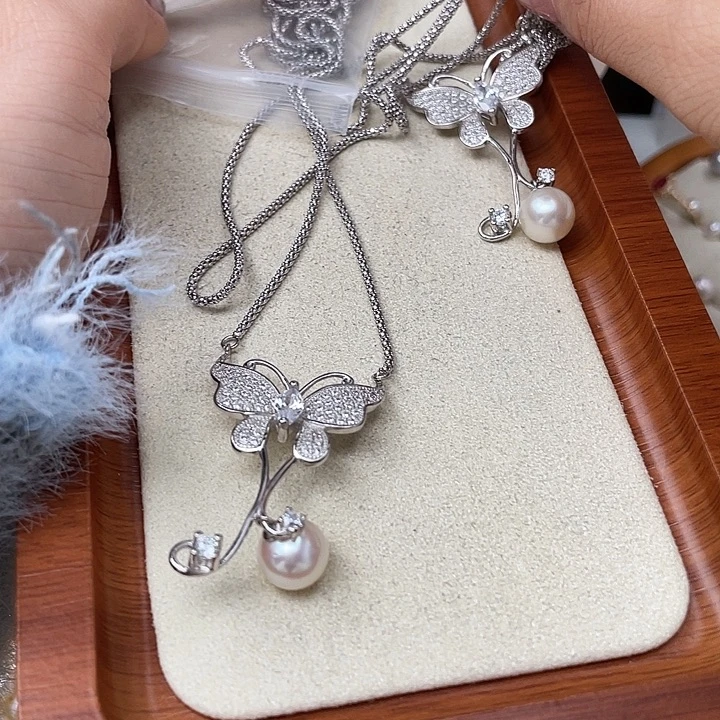 银S925镶嵌海水珍珠颈饰随机发