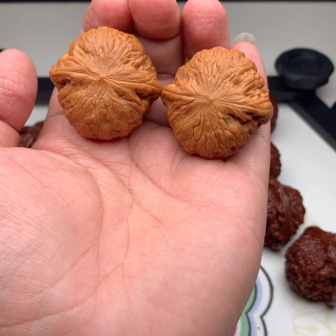 文玩核桃把件浅*。铁锤40.5