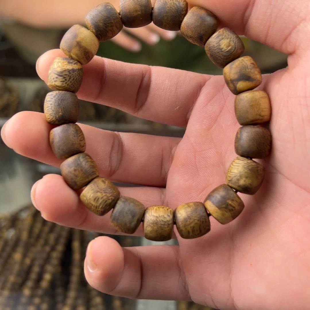 沉香沉香碎屑1.1单圈鼓珠10克一条