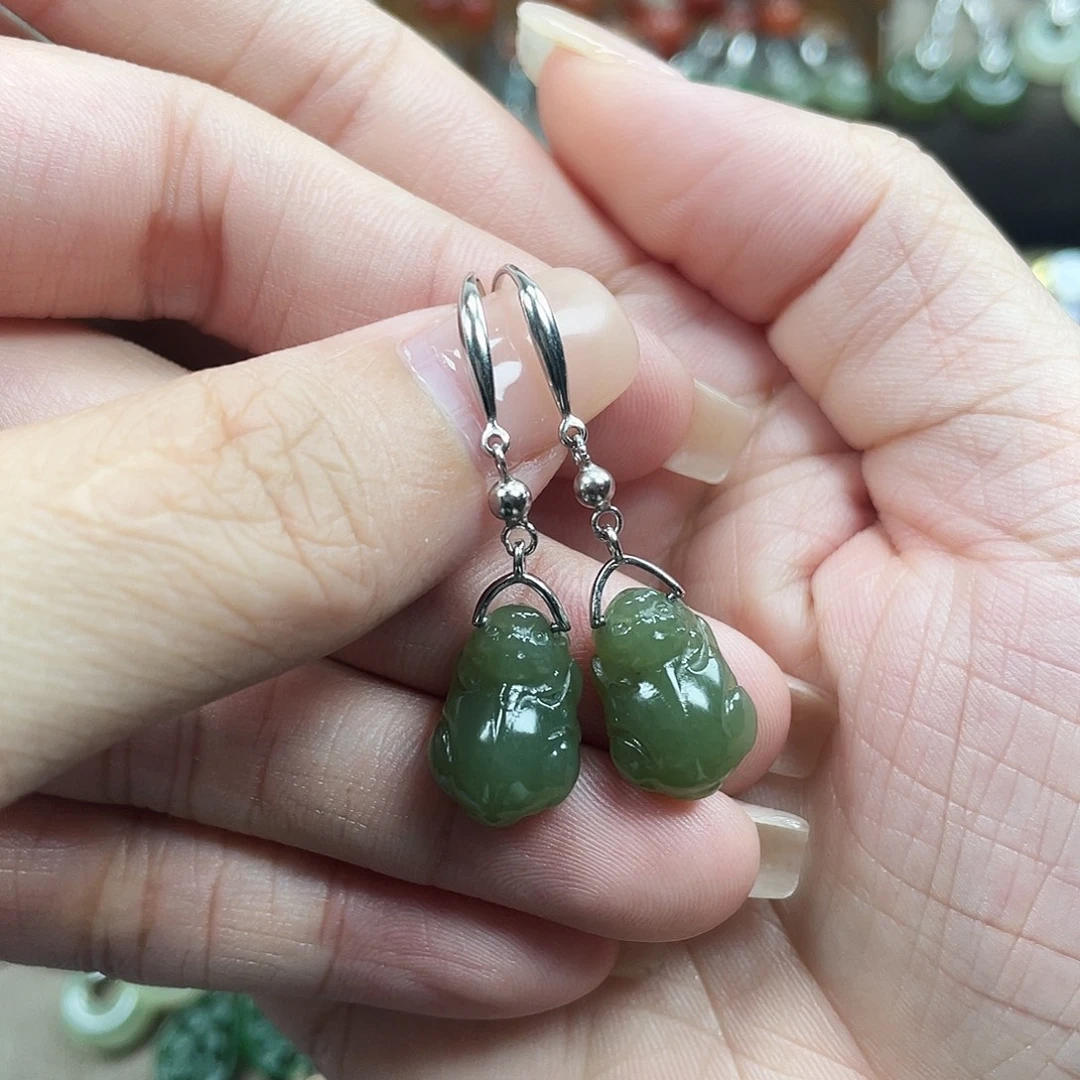 和田玉银S925镶嵌耳饰貔貅