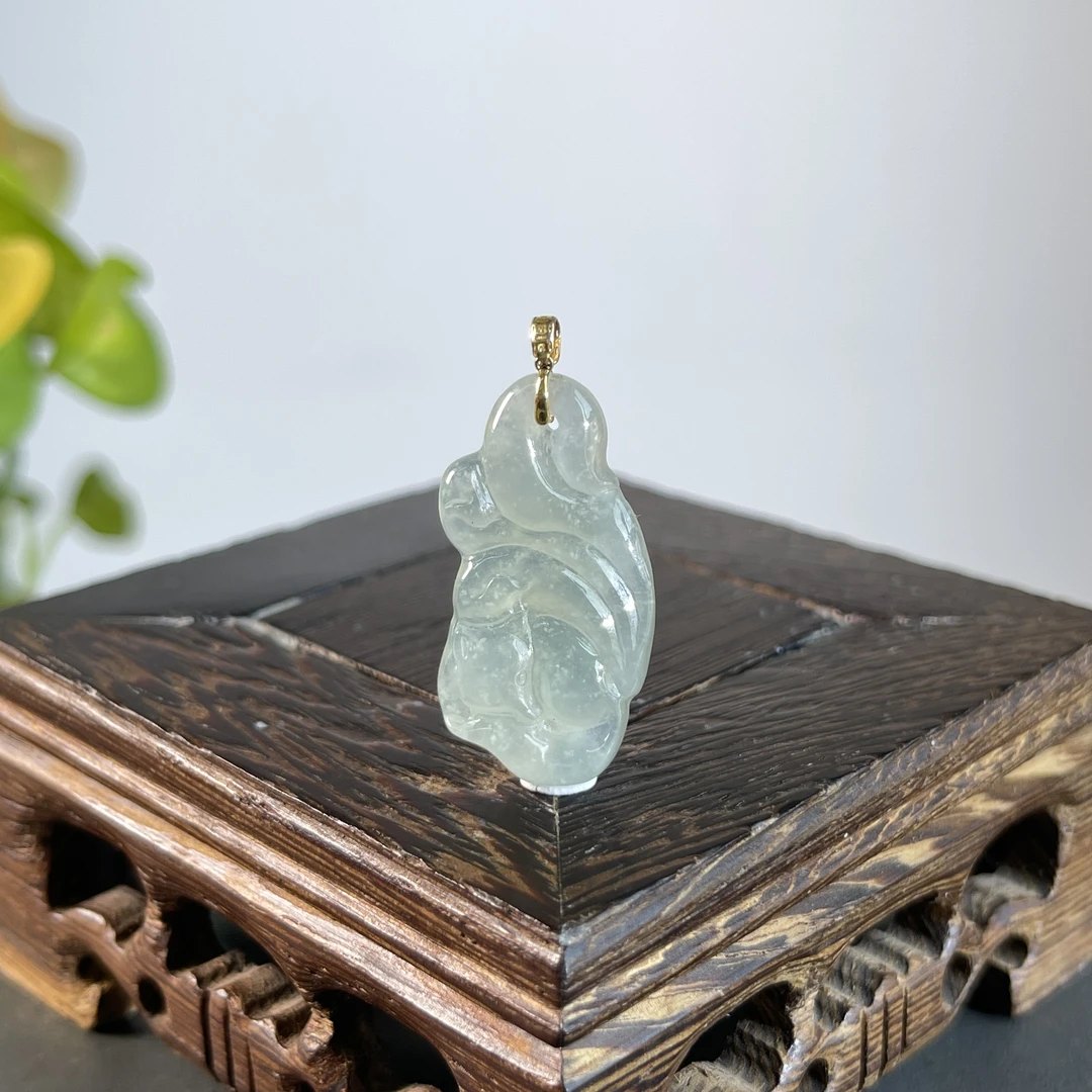 JTA05-34 天然缅甸A货翡翠 18K扣头九尾