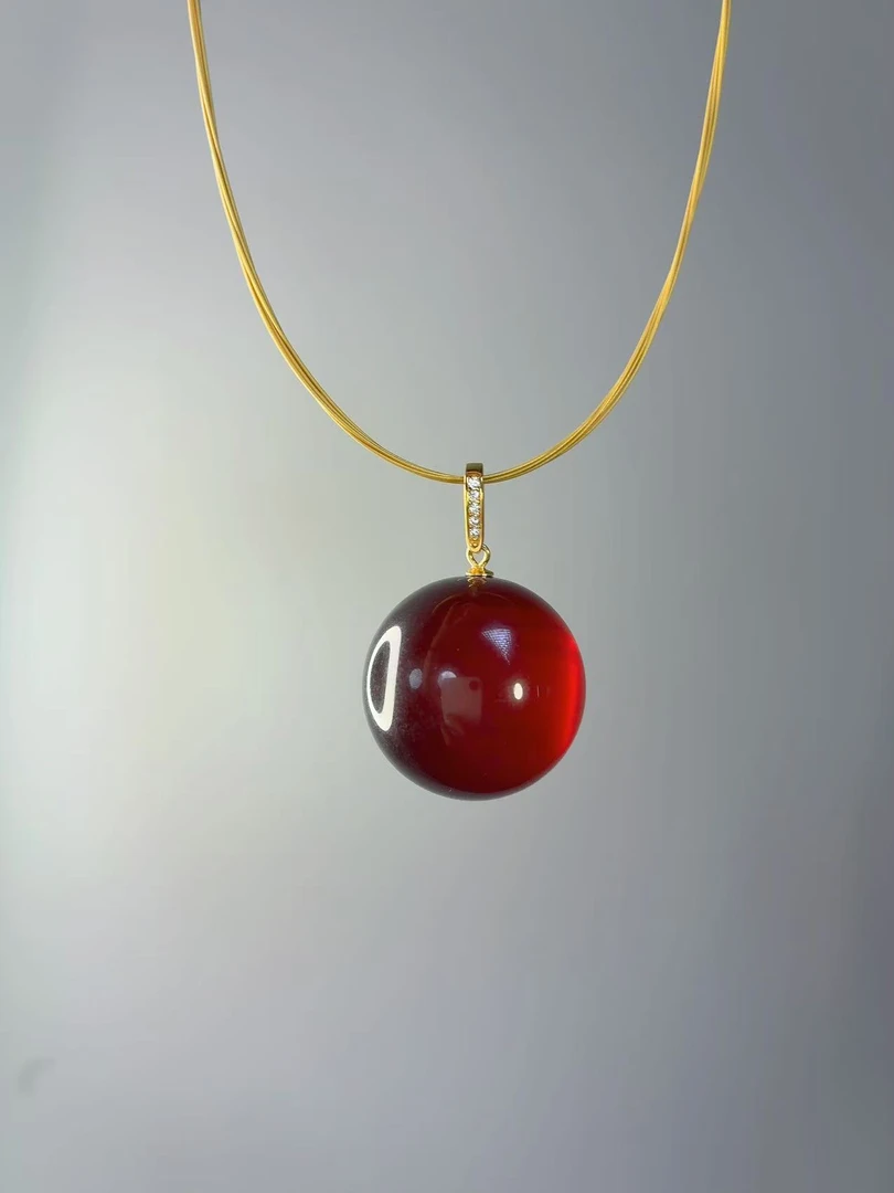 24mm天然琥珀单珠吊坠 万用扣头 红色经典时尚百搭气质坠链复古