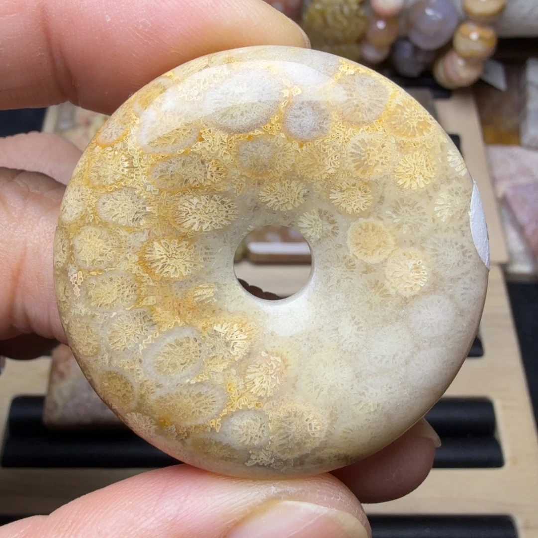 硅化玉未镶嵌纯天然色有机玉石保真色