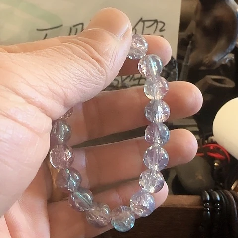 石英质玉颈饰合金