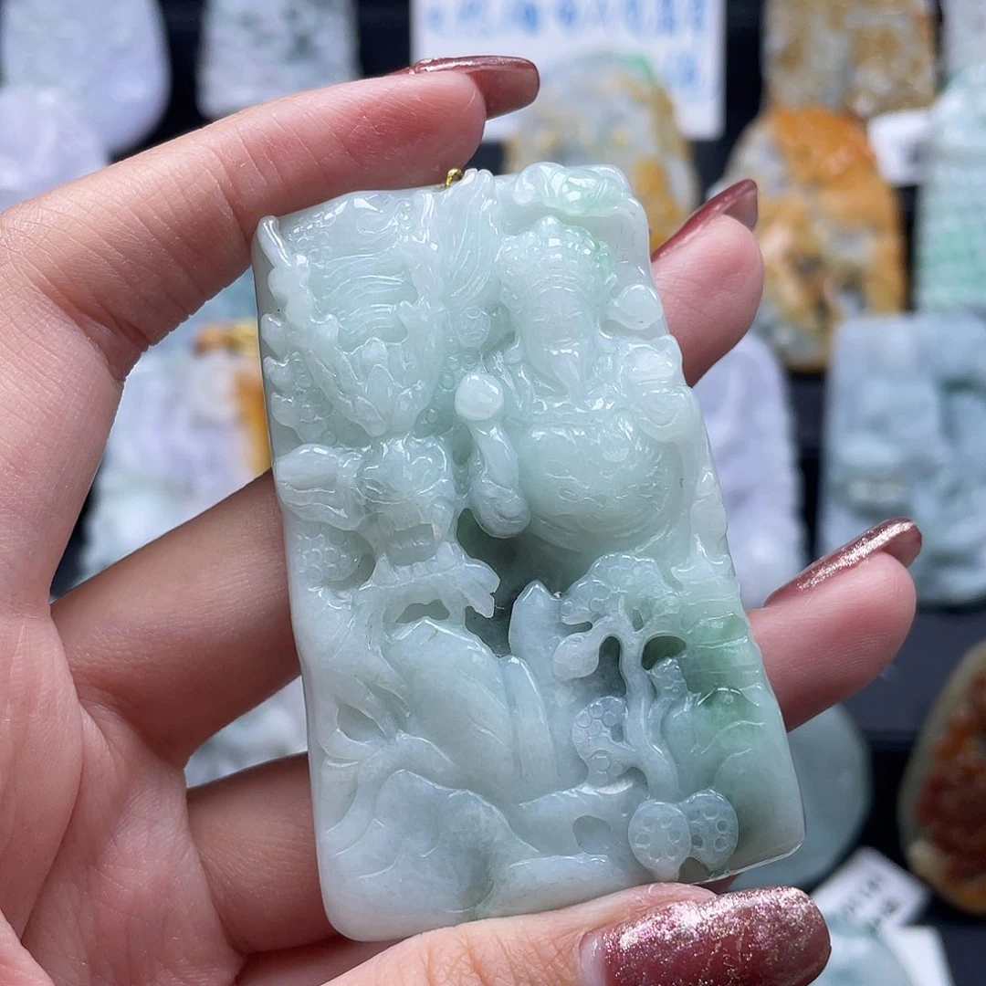 翡翠吊坠(不含链)未镶嵌