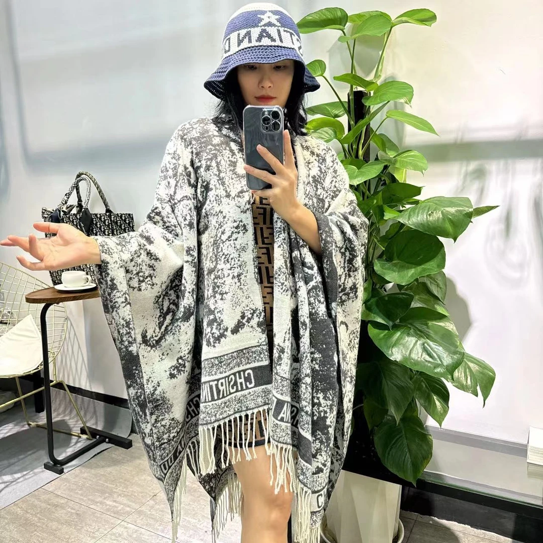 方巾 斗篷披肩 百搭气质时尚女保暖围巾