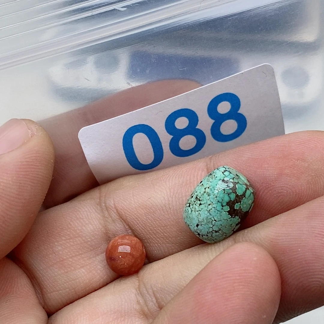 南红玛瑙未镶嵌珠宝奇石