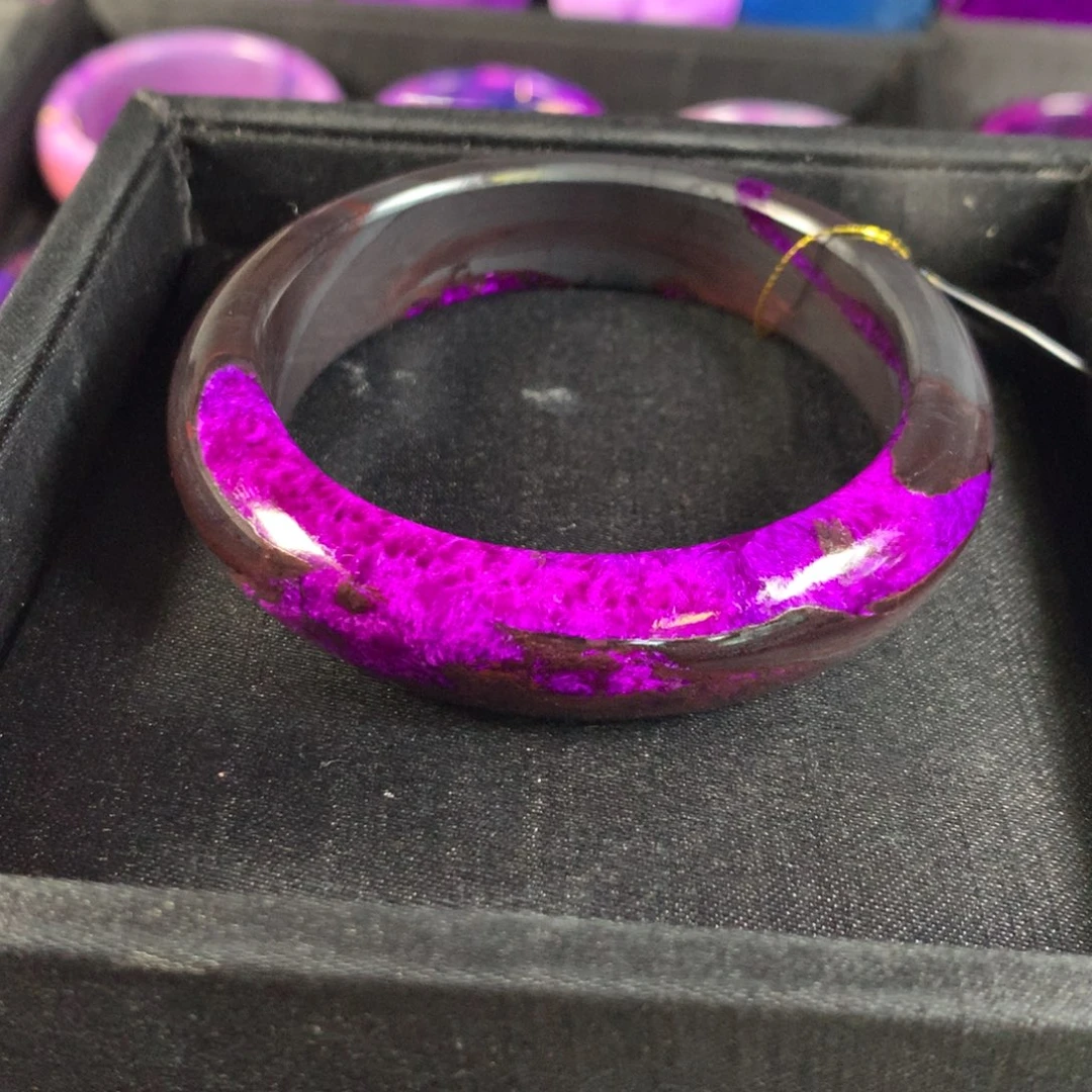 未镶嵌苏纪石（舒俱来）手镯