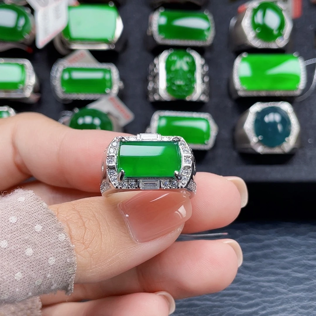 翡翠银S925镶嵌戒指天然A货翡翠没运费险3954