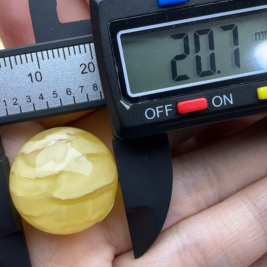 蜜蜡未镶嵌裸石微瑕飘花圆珠