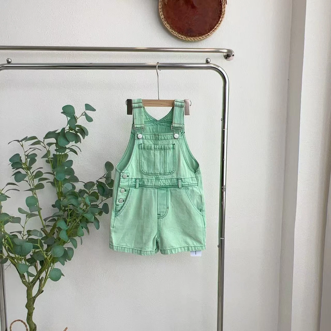 6117锁绿色背带裤