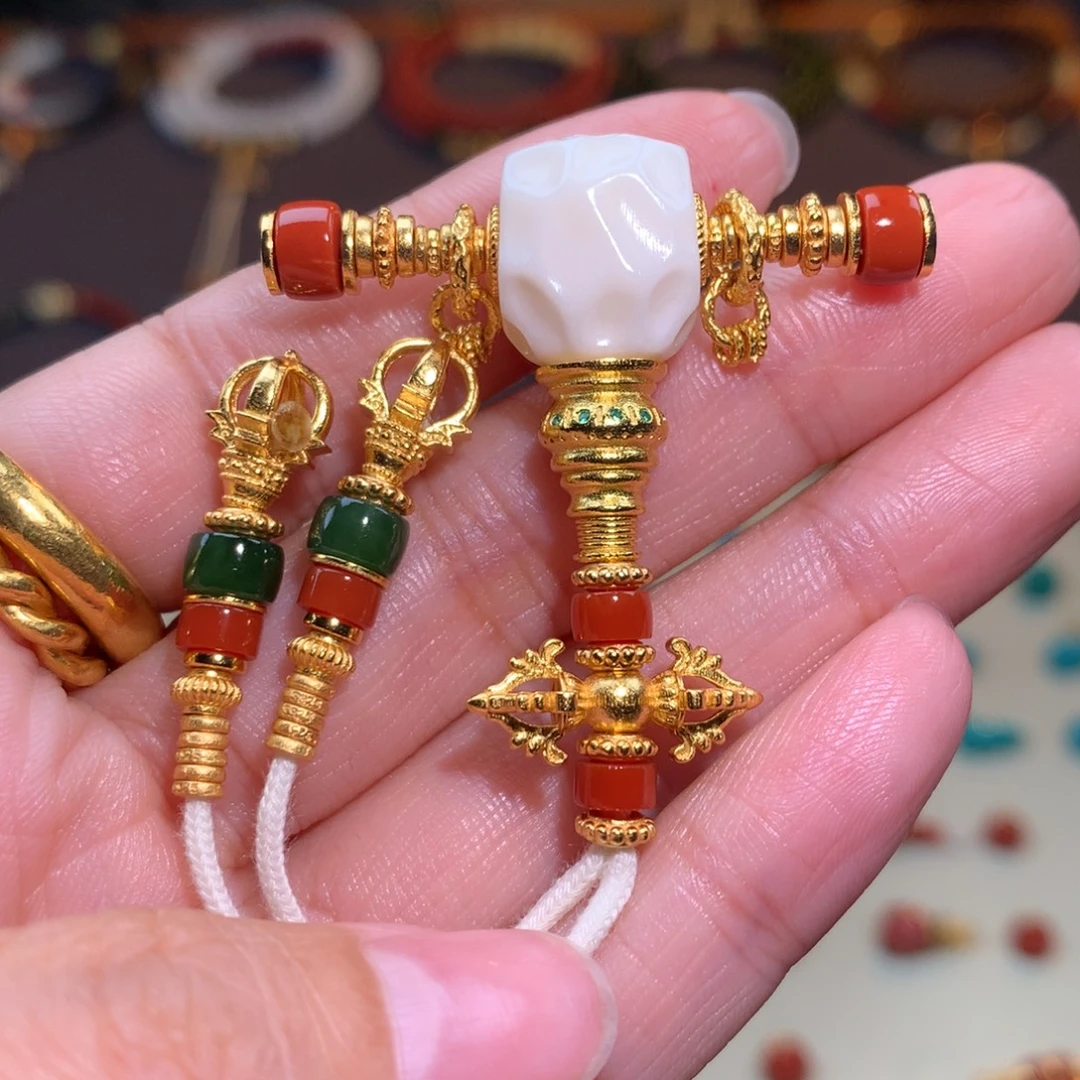 南红玛瑙未镶嵌颈饰