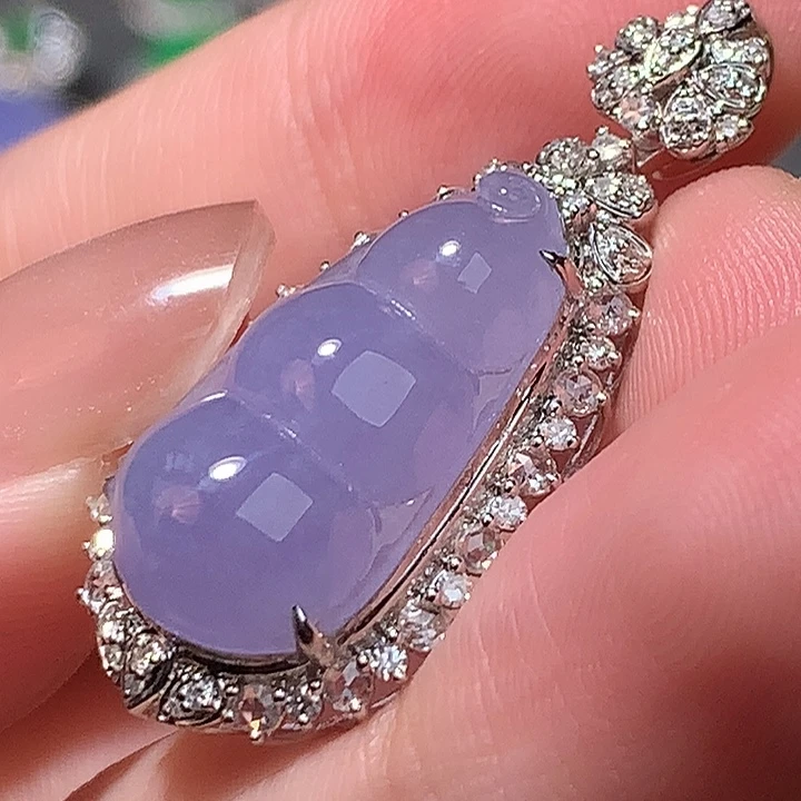 翡翠18K金镶嵌吊坠(不含链)紫豆