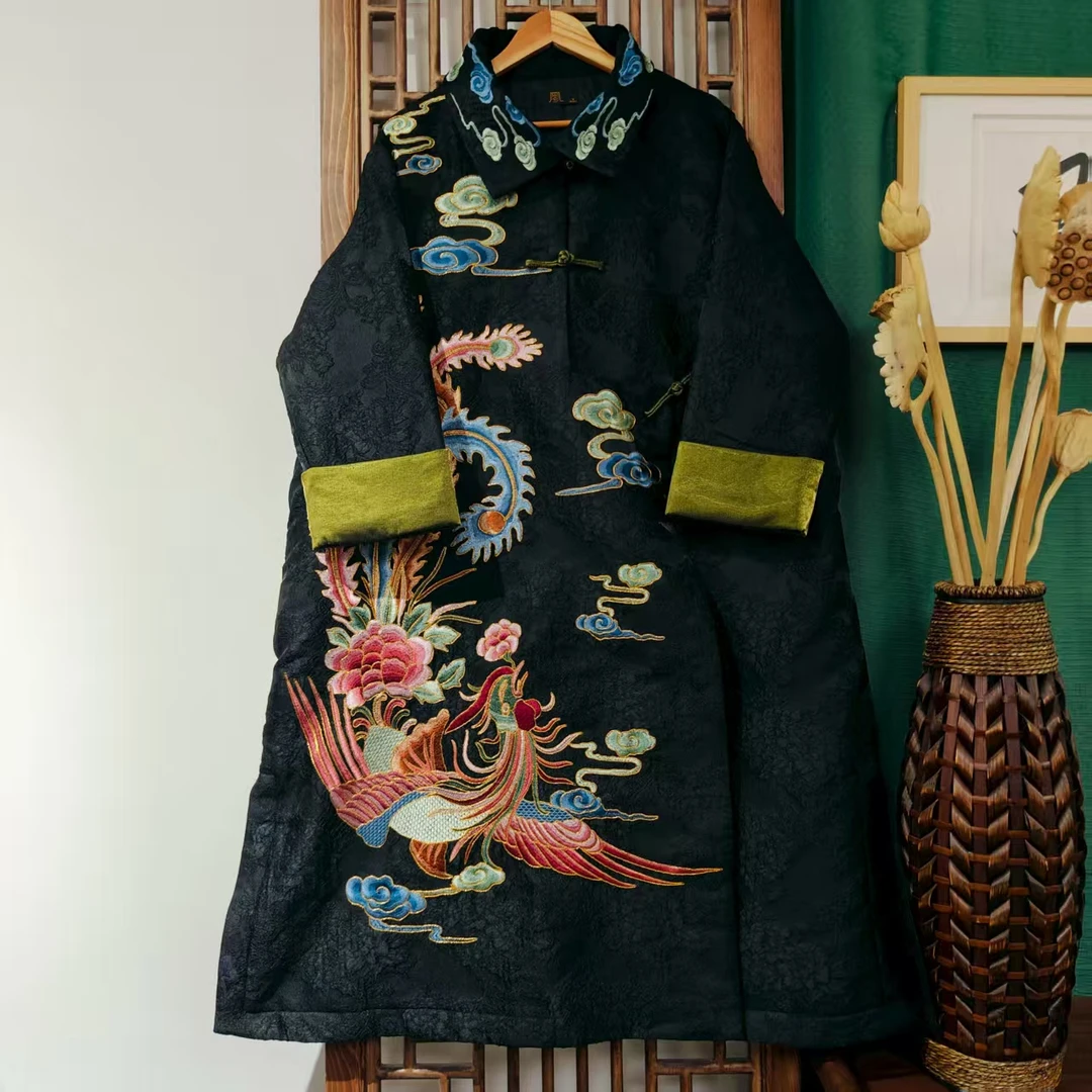 棉（ LS423-4）凤徕兮定制黑色暗纹底彩凤刺绣翻领不规则盘扣棉服