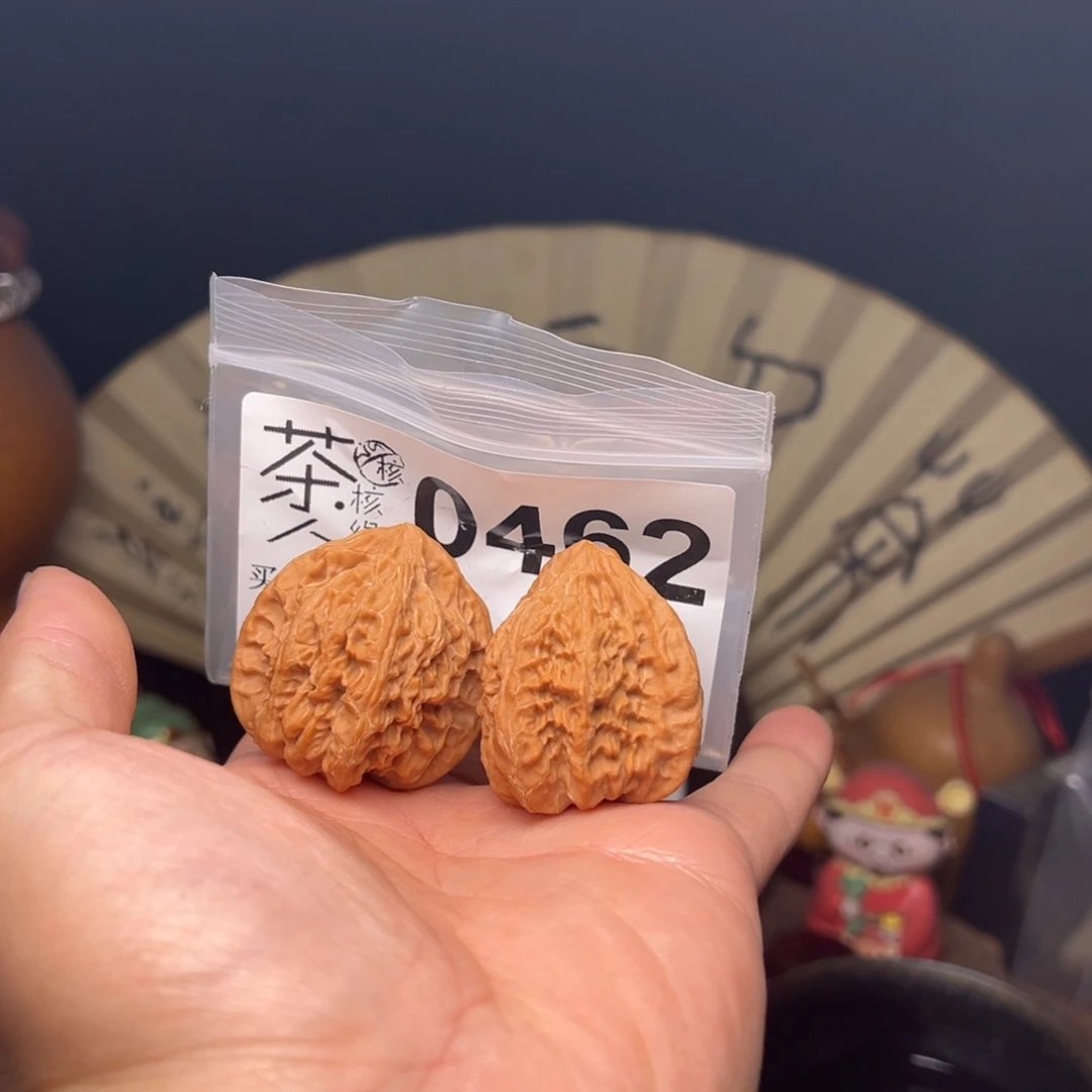 吊坠文玩核桃在这里我们就像我说得话