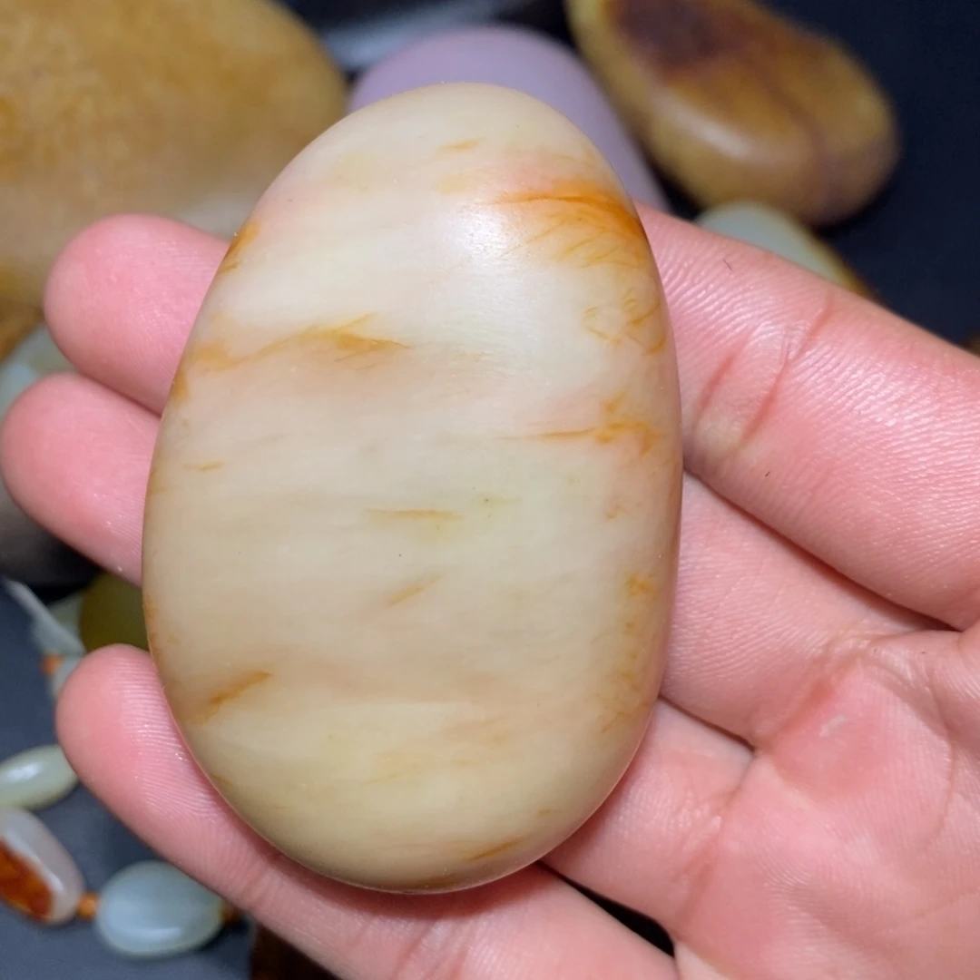 和田玉未镶嵌珠宝奇石