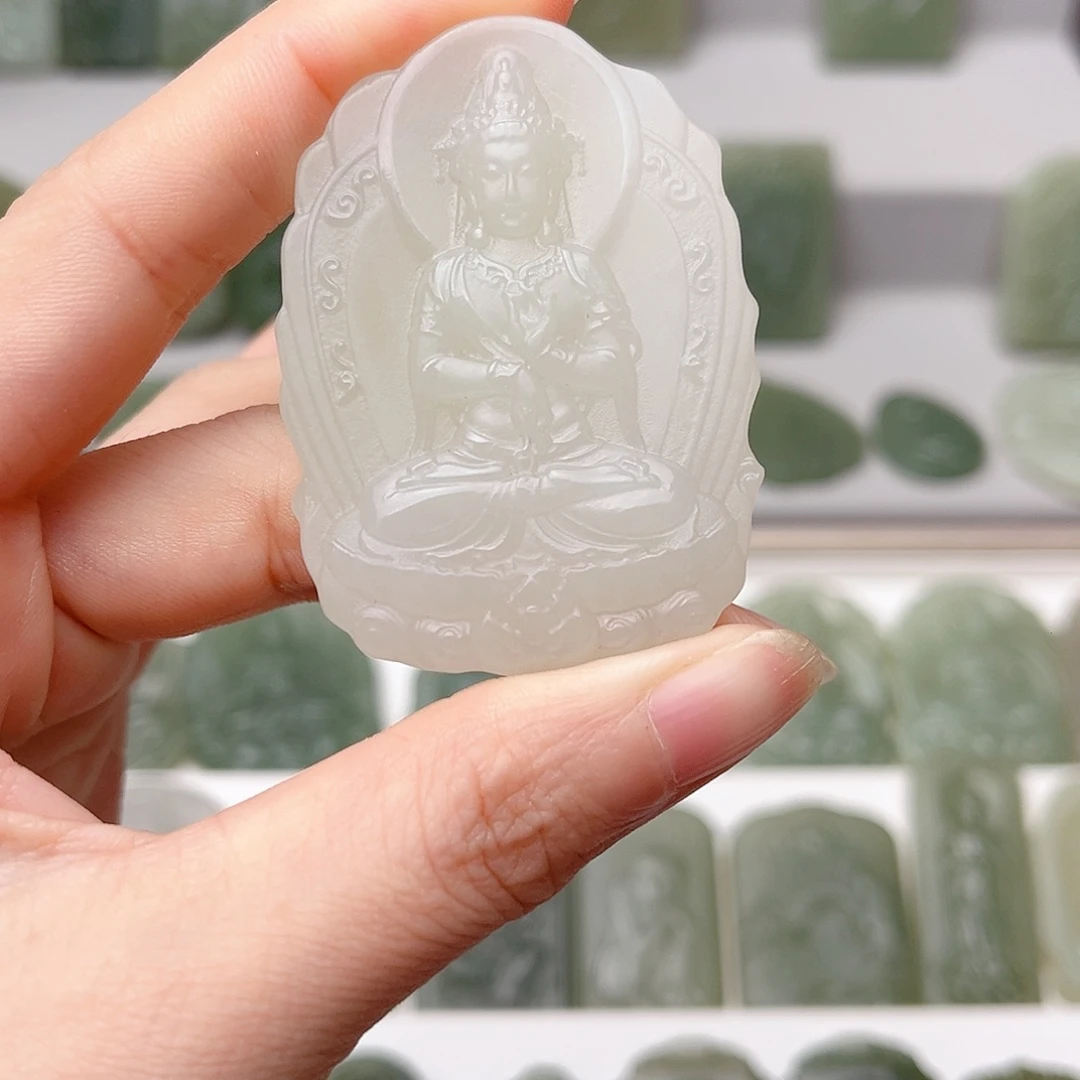 星***空和田玉未镶嵌颈饰