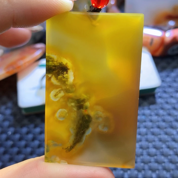未镶嵌颈饰玛瑙/玉髓龍**海