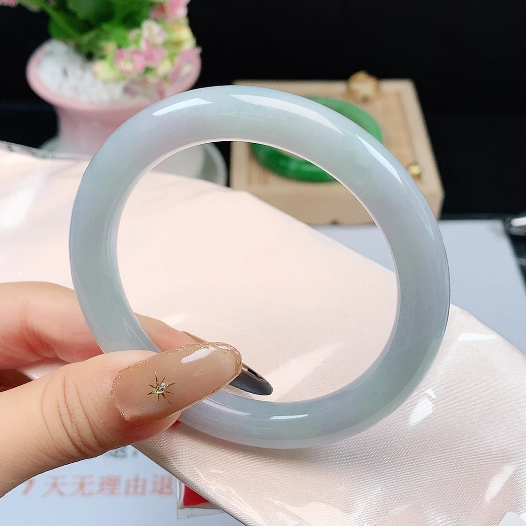 翡翠未镶嵌手镯1405