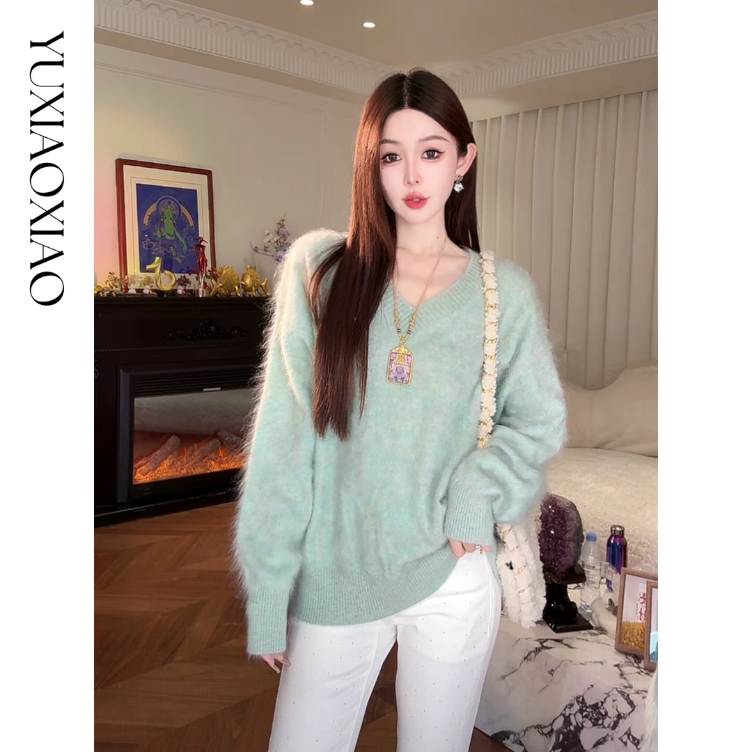 余潇潇【绒绒奶绿】慵懒100山羊绒花纱拉绒工艺V领宽松落肩羊绒衫