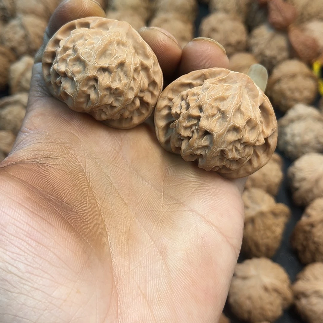 文玩核桃吊坠宫灯