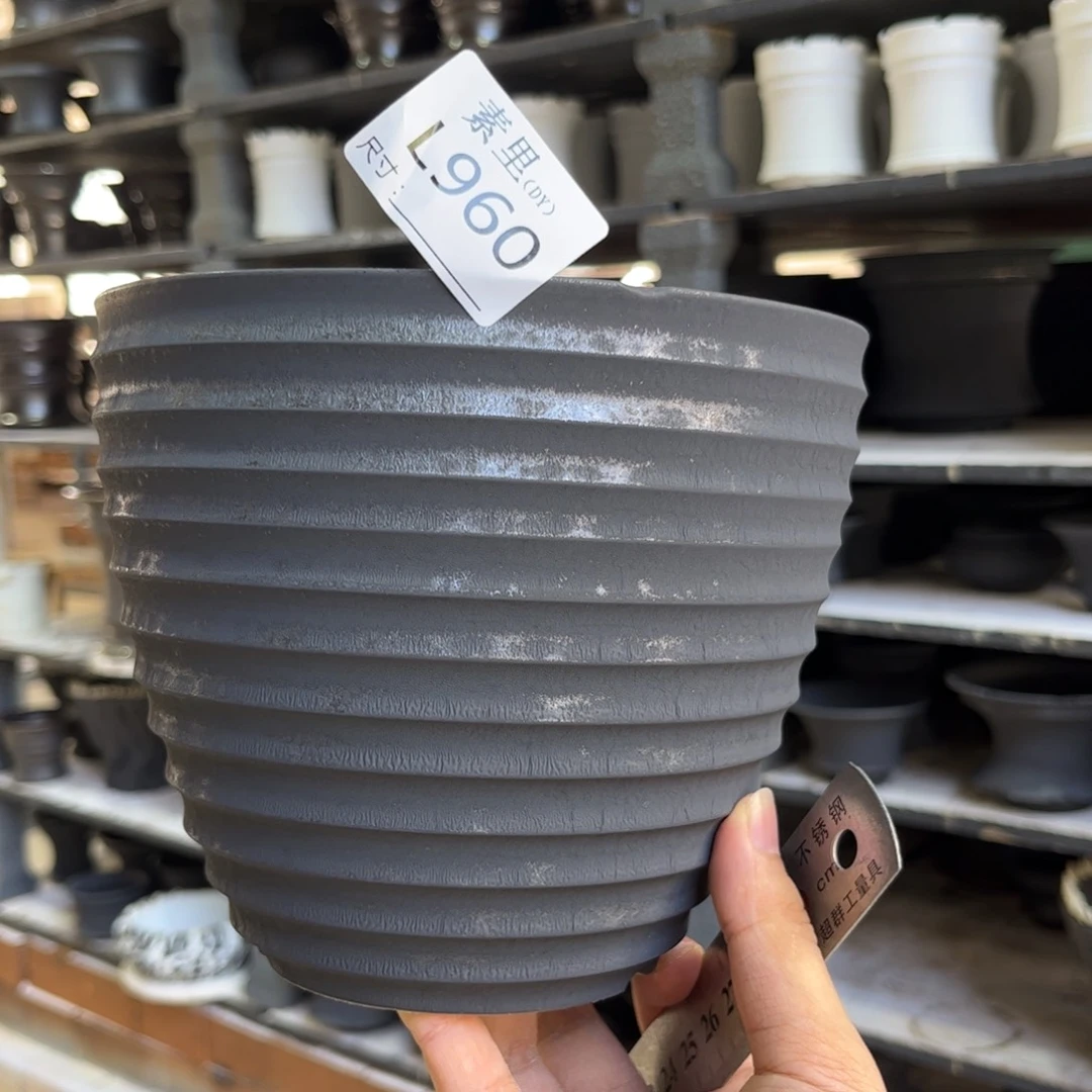 景德镇手工素里内口15.5高14瑕疵