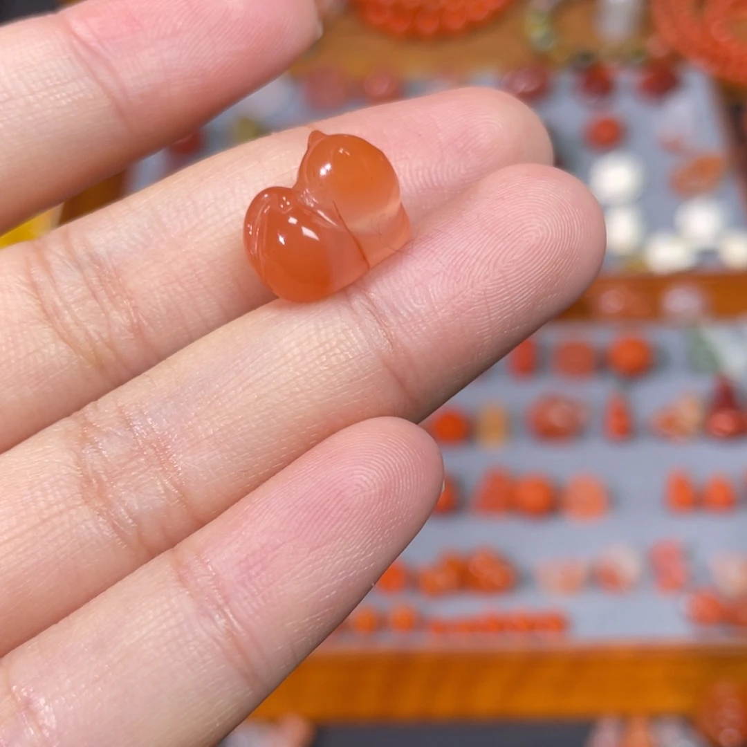 南红玛瑙未镶嵌趴趴猫