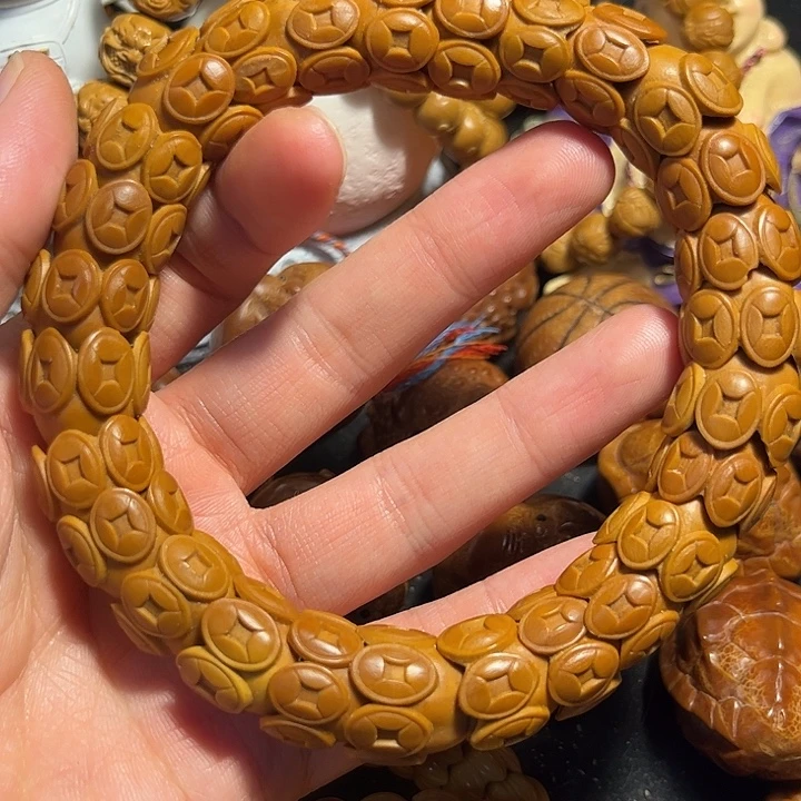 橄榄核手串/手链六帝钱