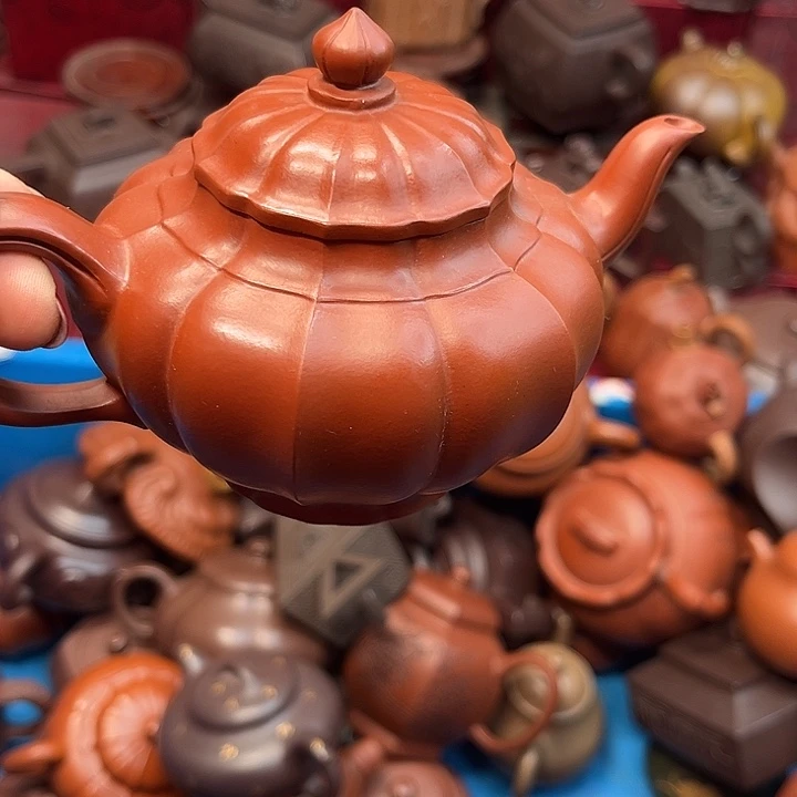 紫砂茶壶李*敏紫砂……………………瑕疵