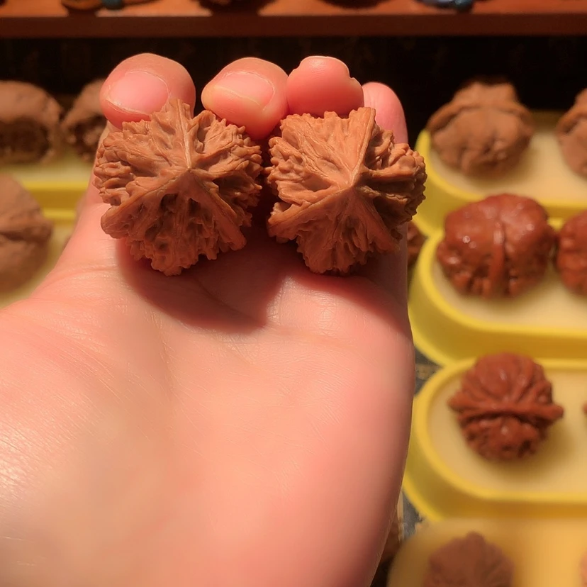 【闪购商品】吊坠文玩核桃三棱33