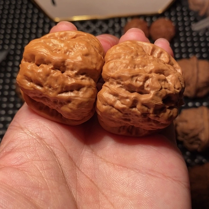 把件文玩核桃八腿