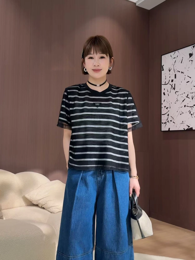 方和屿.短袖心形杂志风条纹圆领常规T恤女士潮流打底衫套头45606