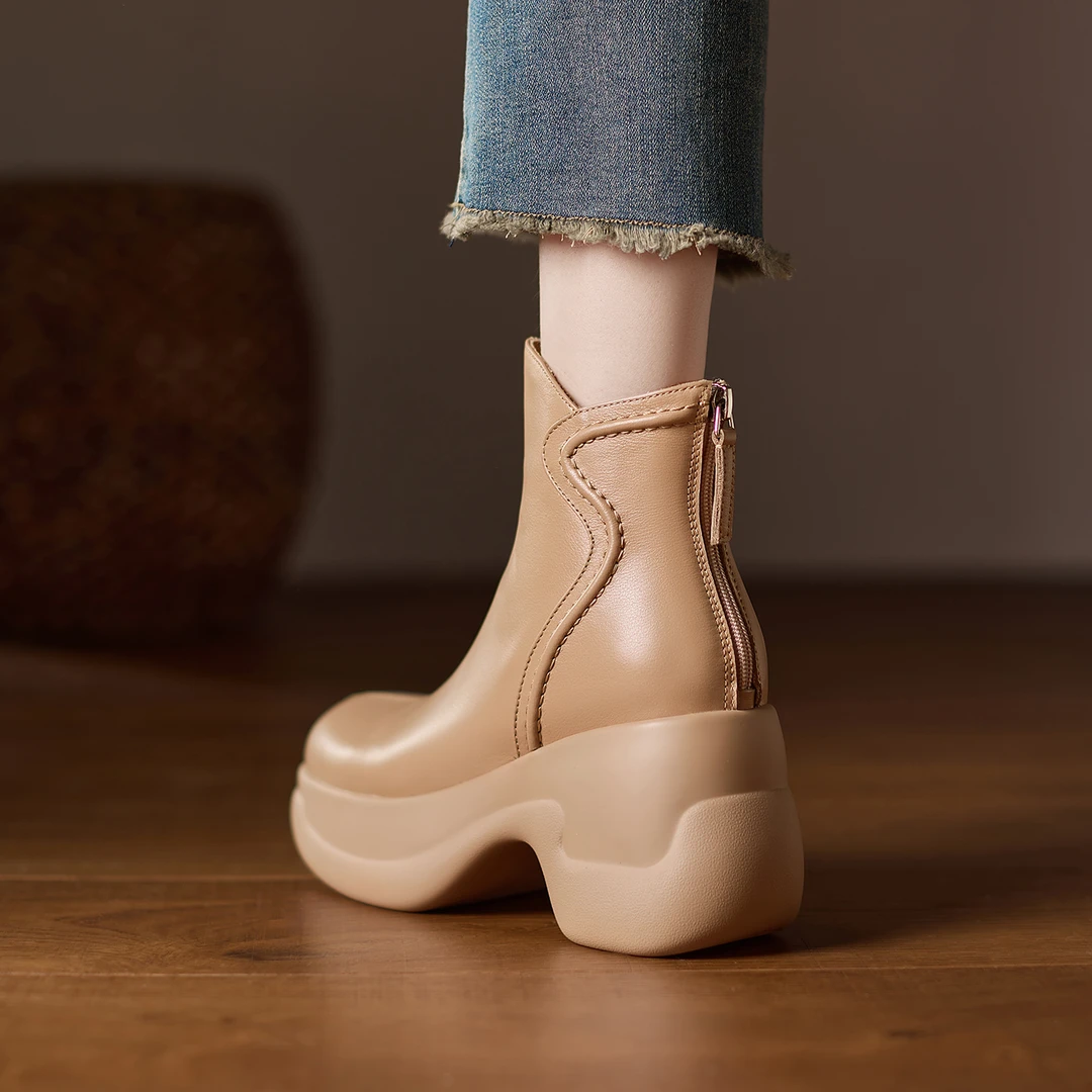 小个子增高8cm~舒适真皮秋冬新款圆头坡跟短靴女厚底高跟马丁靴女