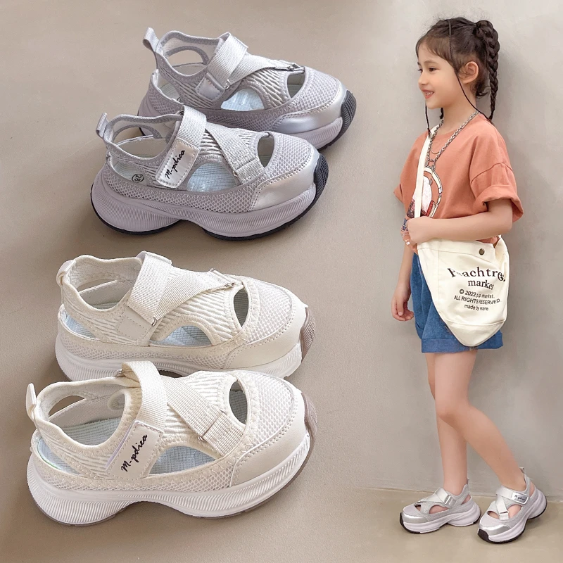 2025夏季休闲运动童鞋韩版女童包头夏季镂空凉鞋透气儿童软底