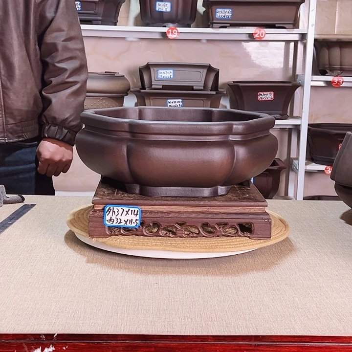 紫砂花盆紫砂花盆