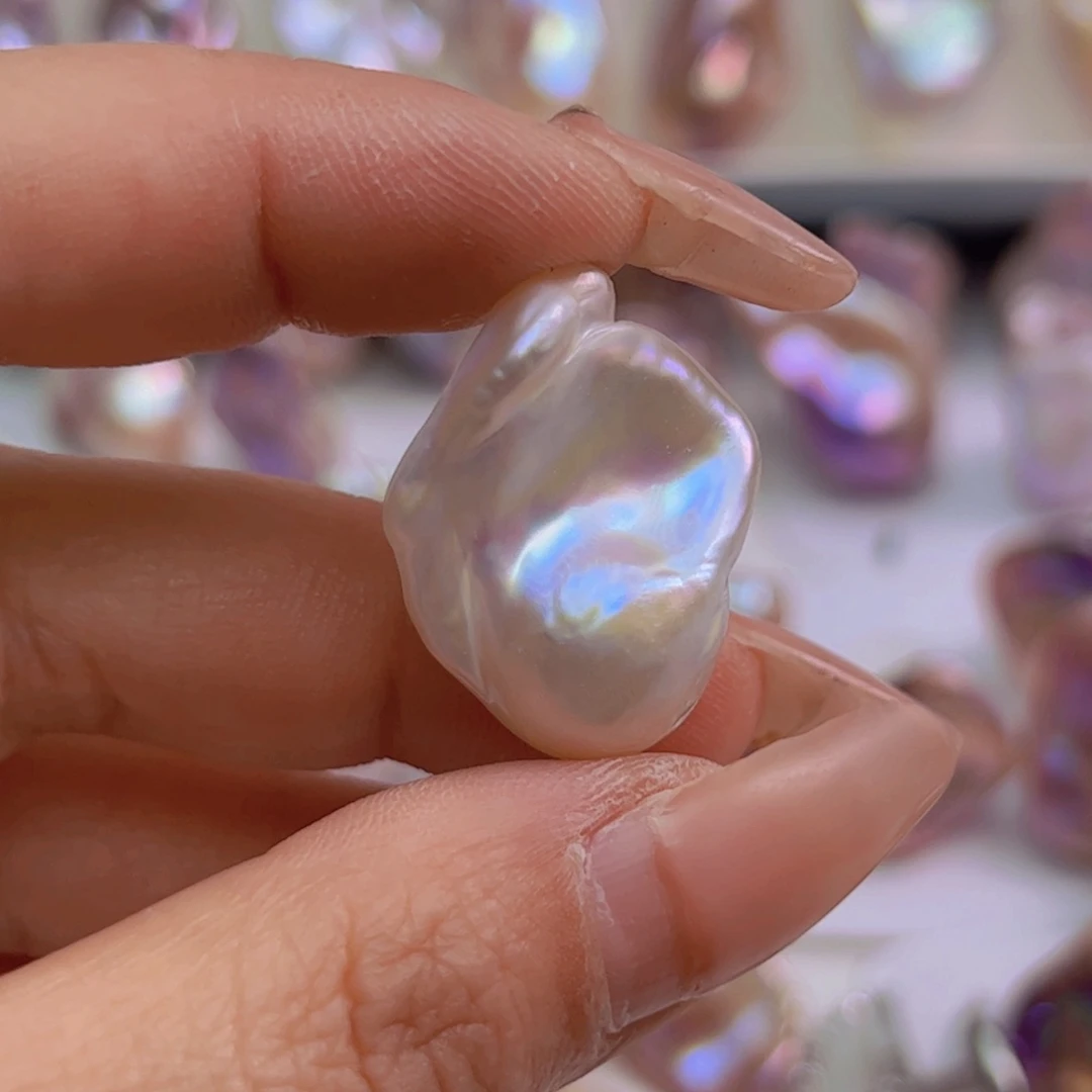 淡水珍珠吊坠(赠链)未镶嵌