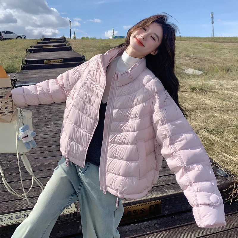 轻薄羽绒服女短款2025新款冬季超好看今年流行爆款宽松白鸭绒外套