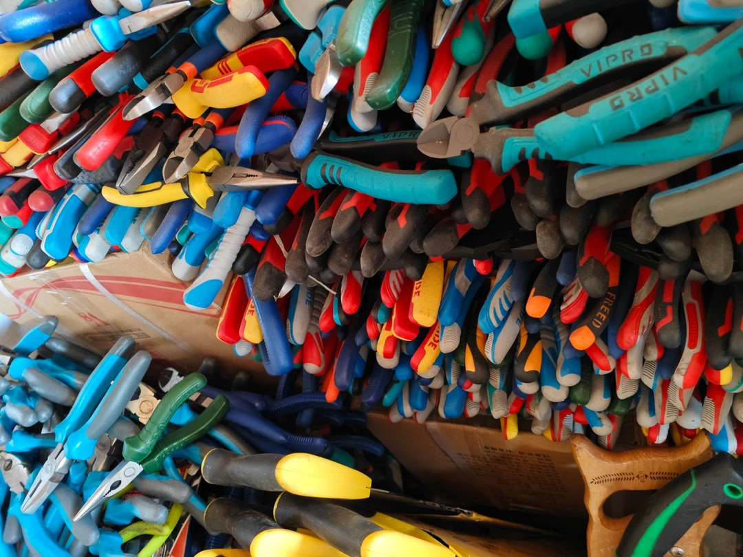 1094号居家日用五金工具手动工具其款式五金工具杂款以直播间为准