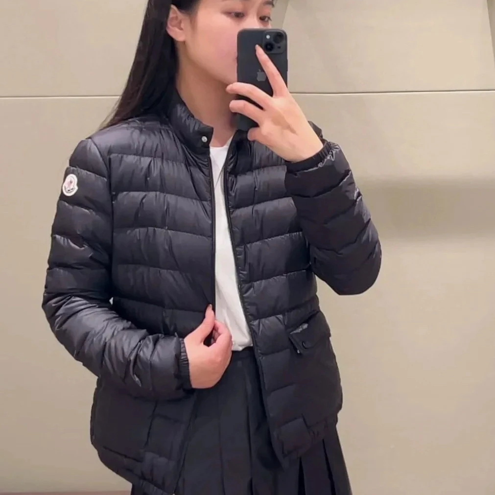 未使用 MONCLER 蒙口 Lans 黑色哑光薄款羽绒服 女款