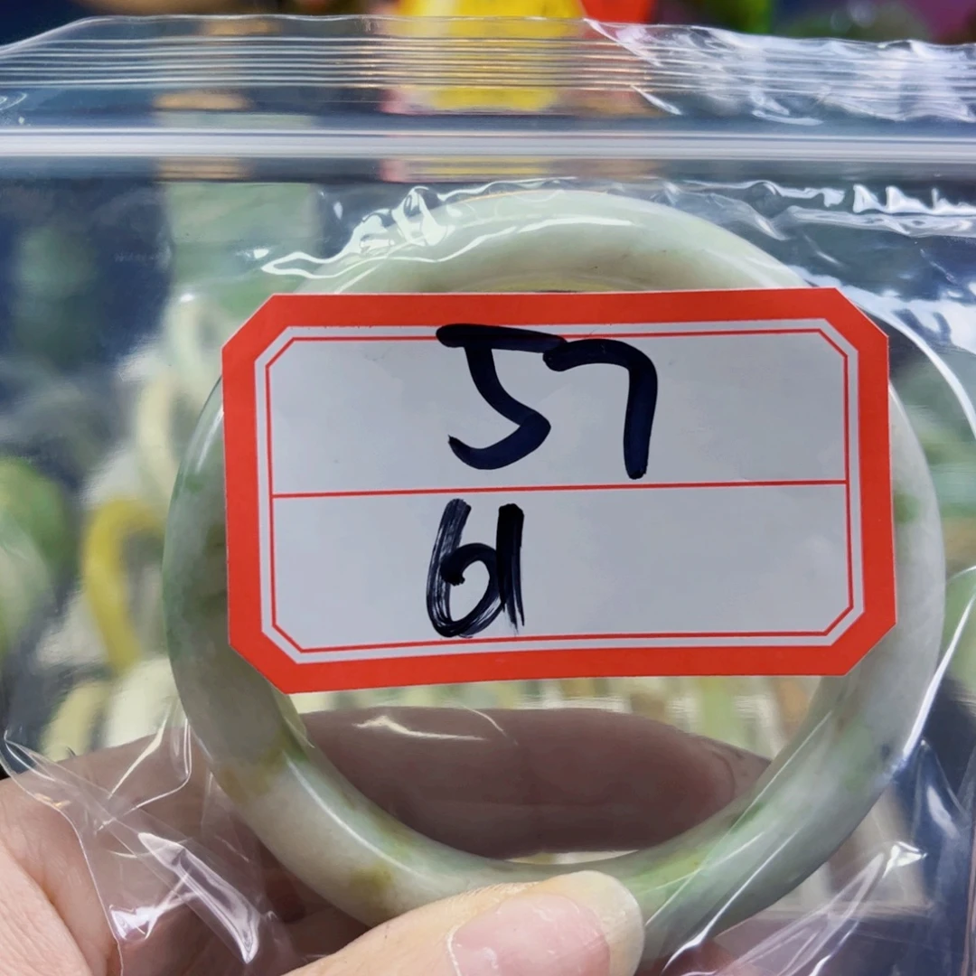 常***树未镶嵌蛇纹石玉颈饰