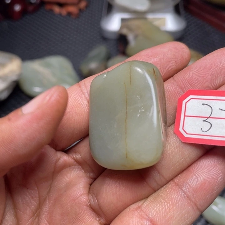 颈饰未镶嵌和田玉377