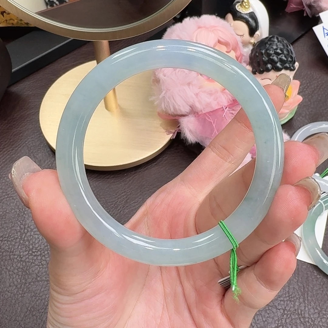 翡翠未镶嵌手镯23