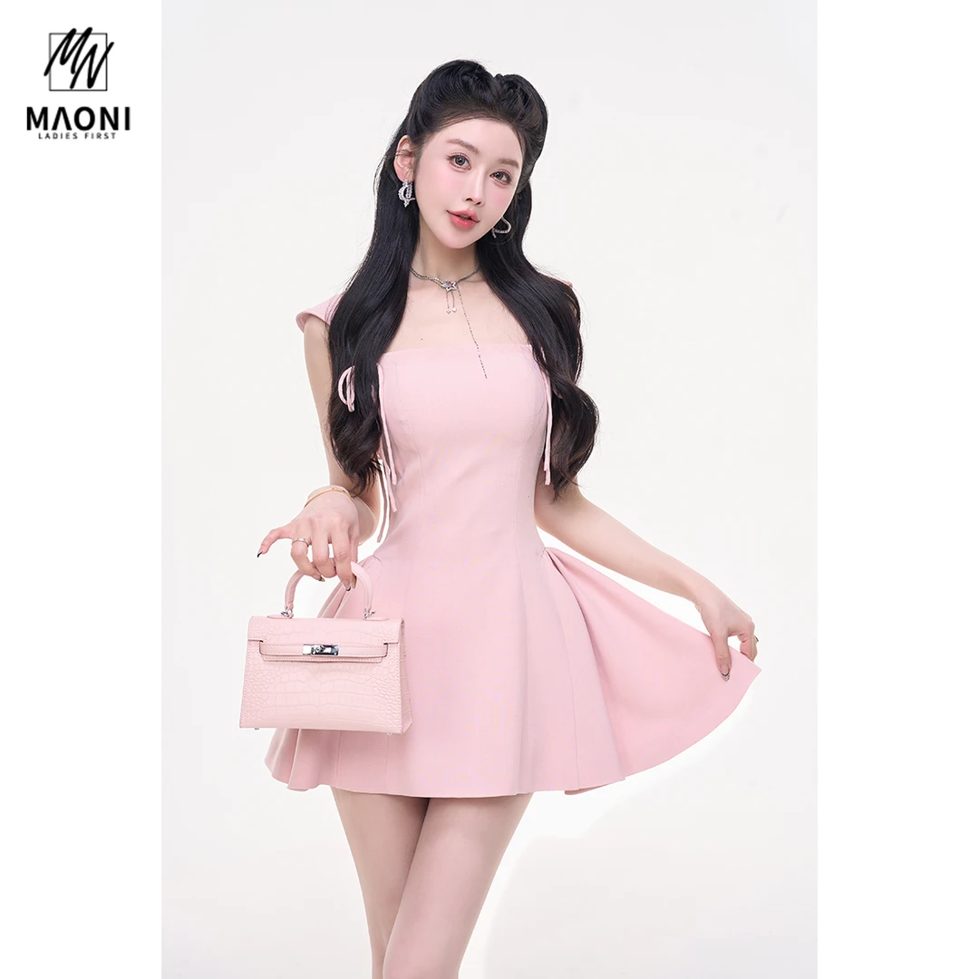 毛妮Peshe【豪门千金】纯欲宽肩系带连衣裙收腰绑带无袖辣妹L1660