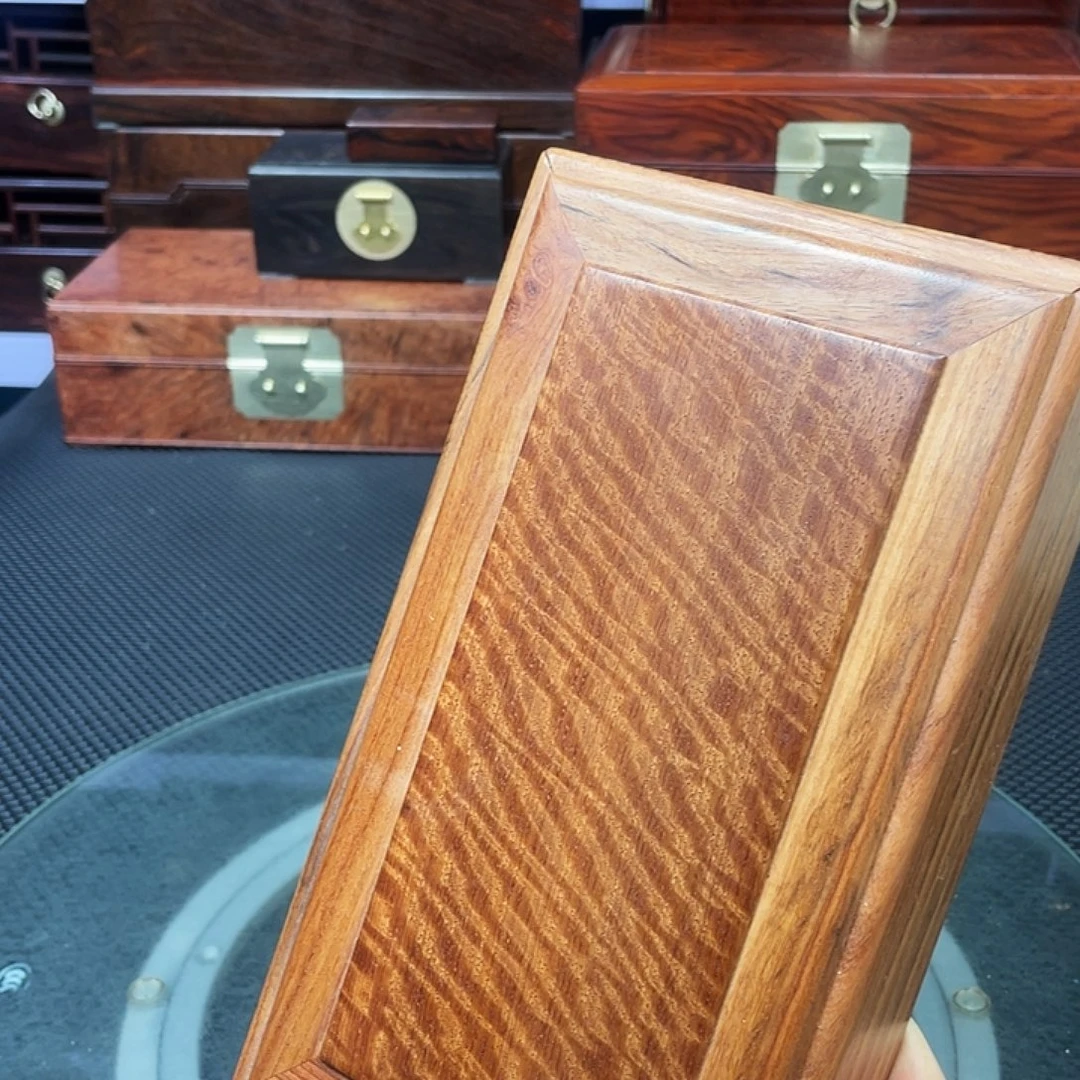 木缅甸华丽木机关盒子和