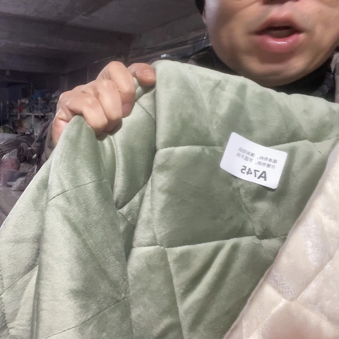 宽1.75米尘土脏加厚款双面毛绒绗棉1米价745