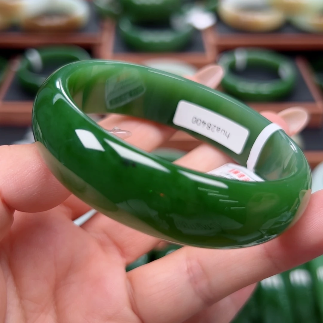 未镶嵌手镯和田玉（碧玉）6061圈口