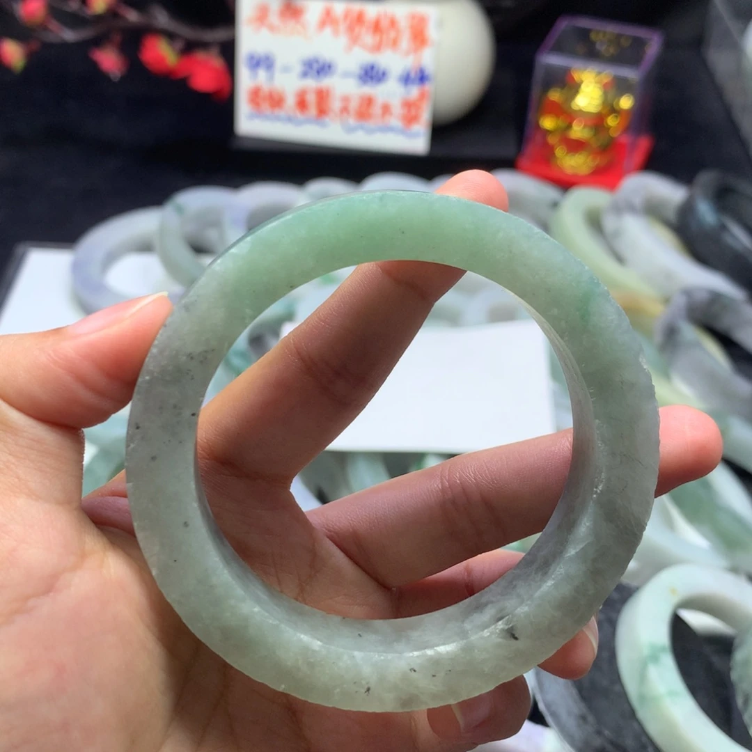 定制翡翠手镯未镶嵌华*
