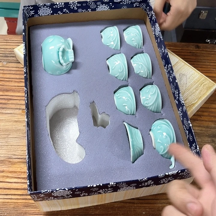 孤品茶具套装等。