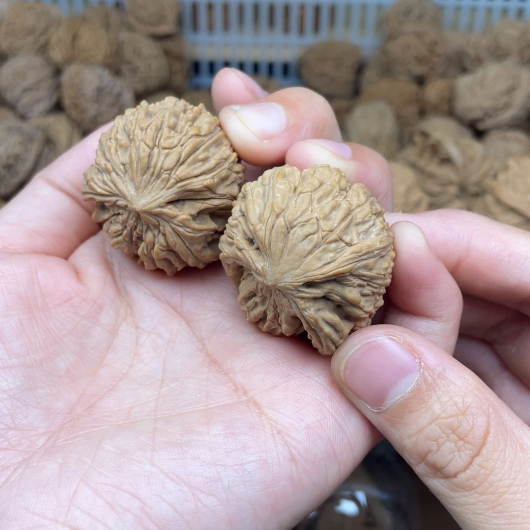 文玩核桃吊坠南疆